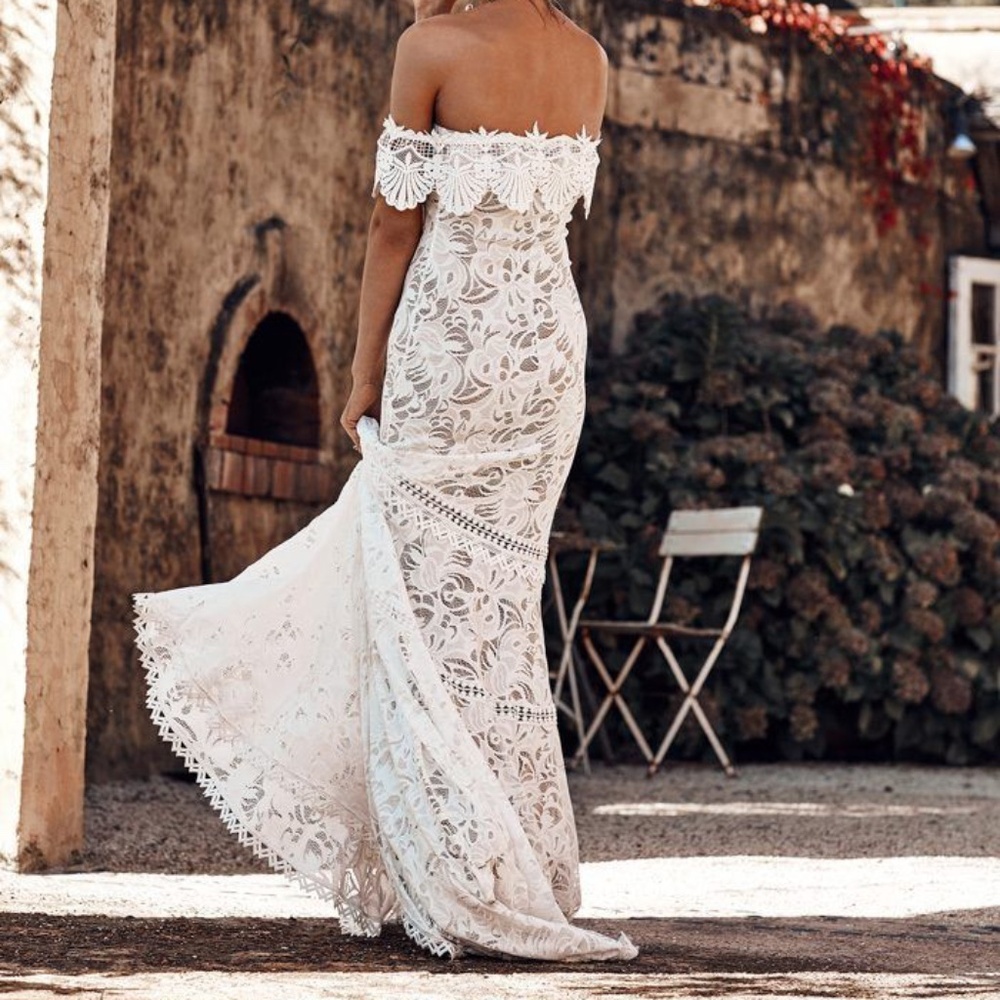 Grace Loves Lace Cien Wedding Gown, Size S